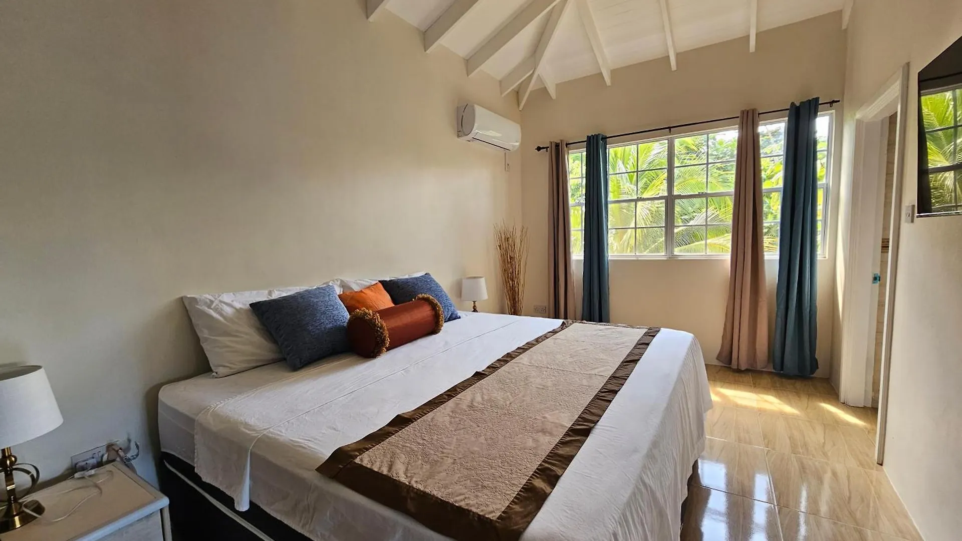 Royal Escape - 2 Apartment Anse La Raye Saint Lucia
