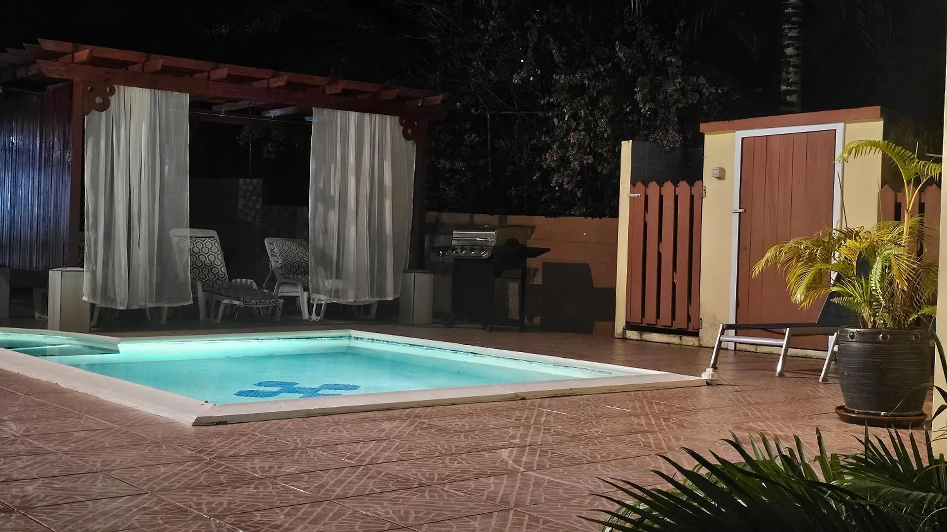Royal Escape - 2 Apartment Anse La Raye 0*,