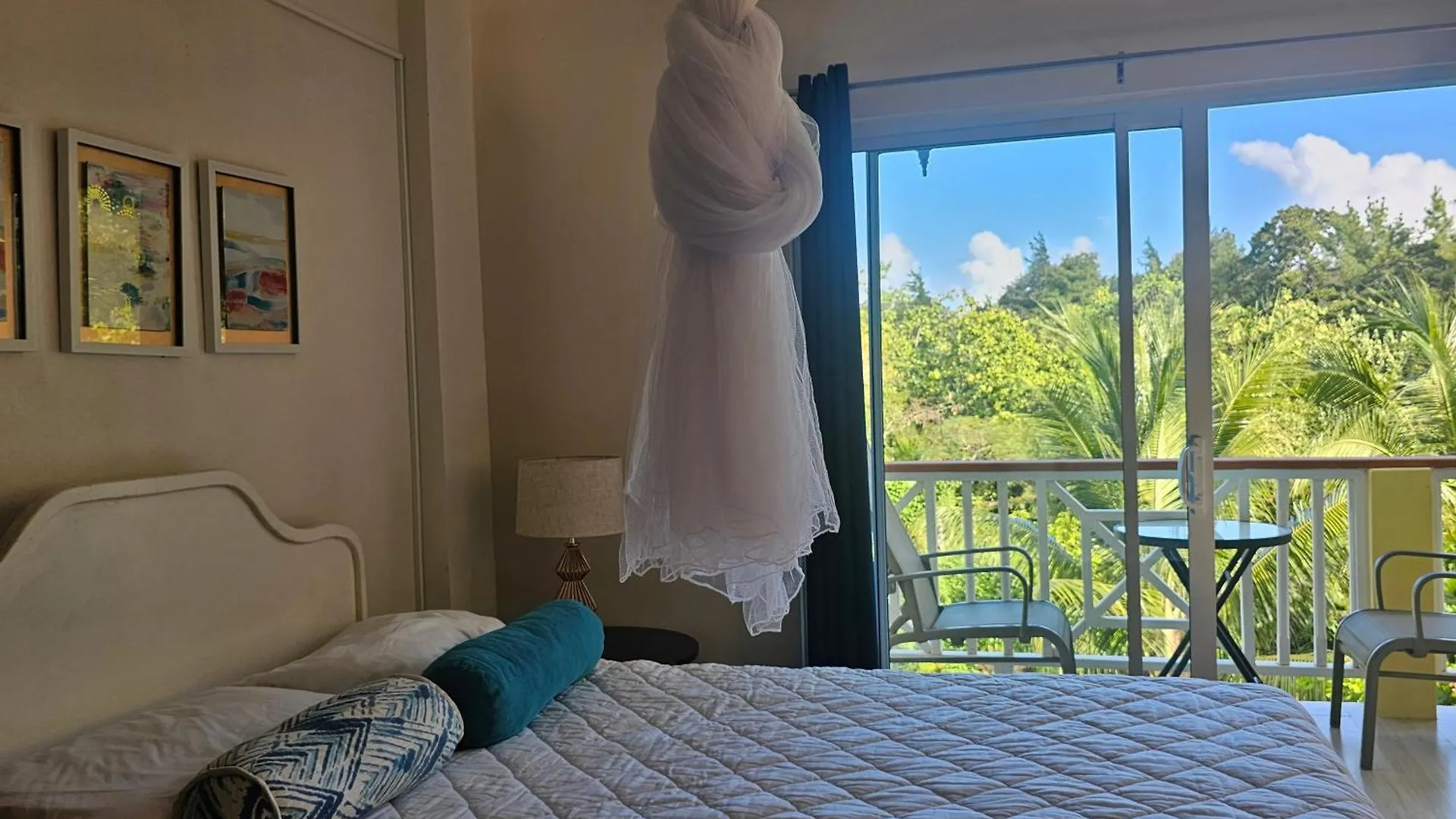 Royal Escape - 2 Apartment Anse La Raye 0*,  Saint Lucia